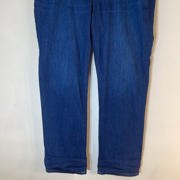 NWT. LOFT 33/16 The Girlfriend Midrise Regular Fit Jeans. - Picture 5 of 9